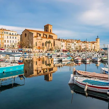 T2 Bord De Mer, Piscine, Parking * La Ciotat