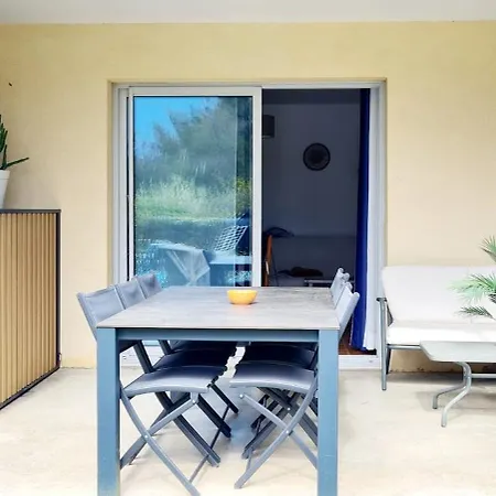 T2 Bord De Mer, Piscine, Parking La Ciotat
